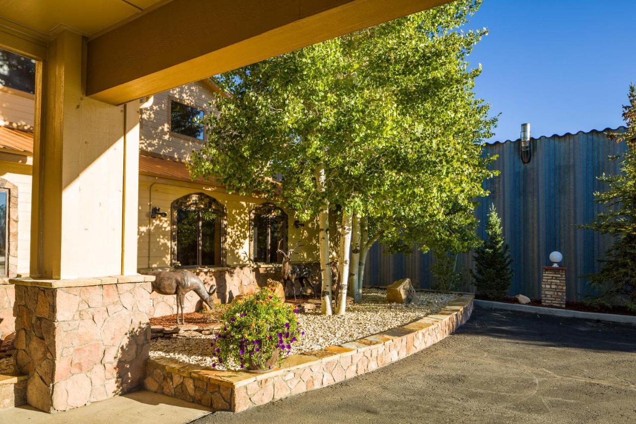 Hotel Alpine &